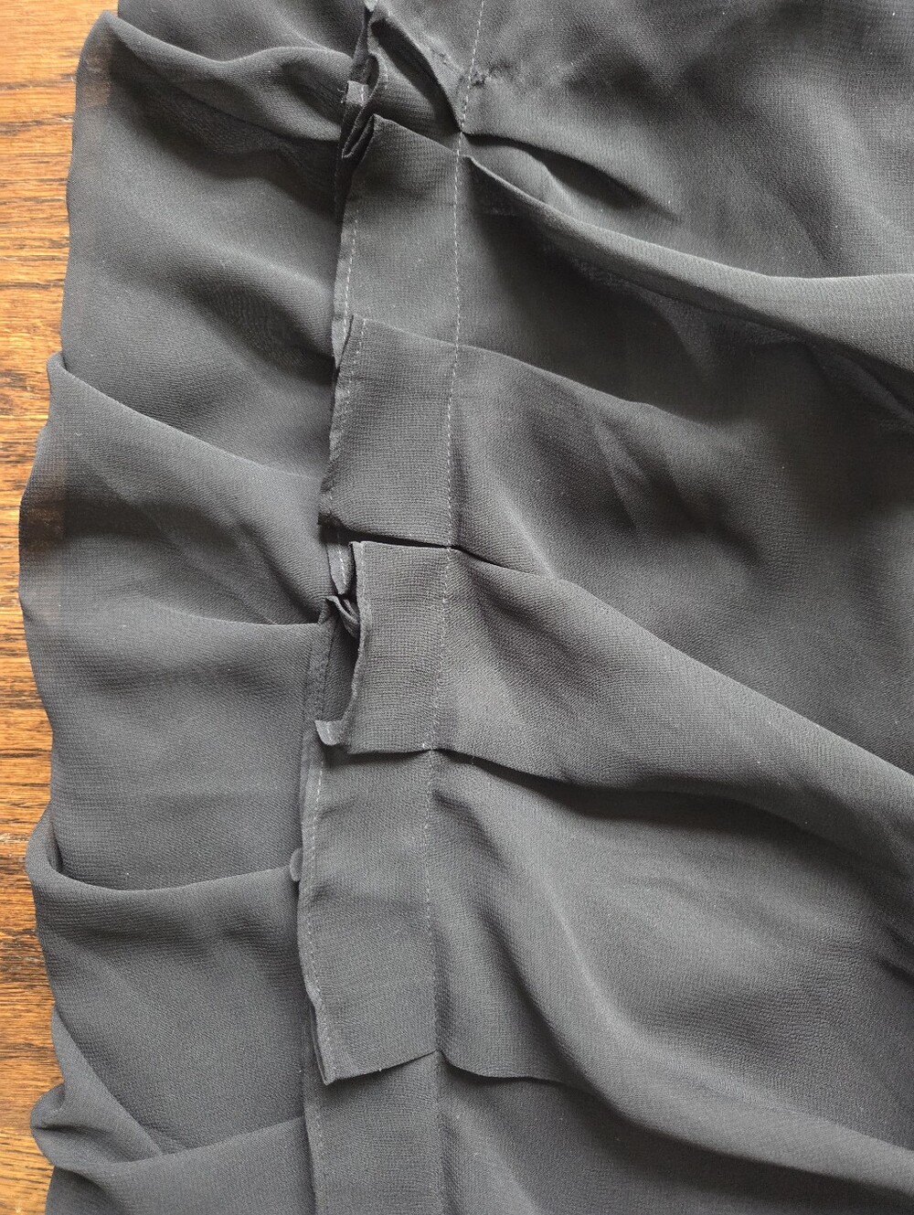 Express Black Ruched Ruffle Sheath Mini Dress NWT Size M - Picture 6 of 9